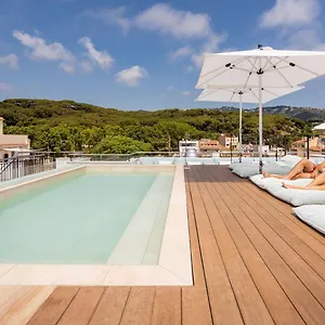 **** Hotel Neptuno & 4 Sup Spain